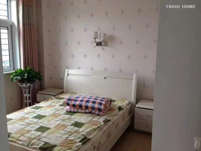 凤凰城134平＋复式精装房