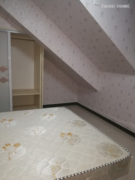 金色家园  120㎡ 30万元