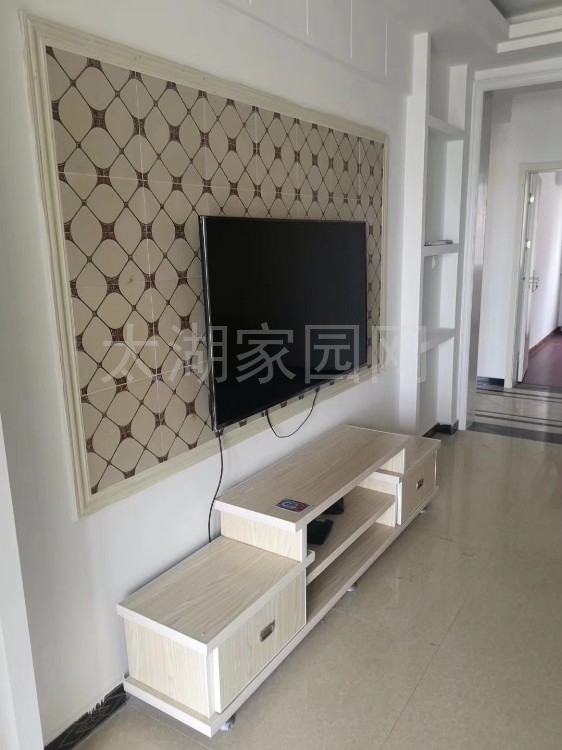 凤凰城  137㎡ 128.8万元