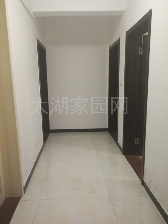 皖街  125.5㎡ 80万元
