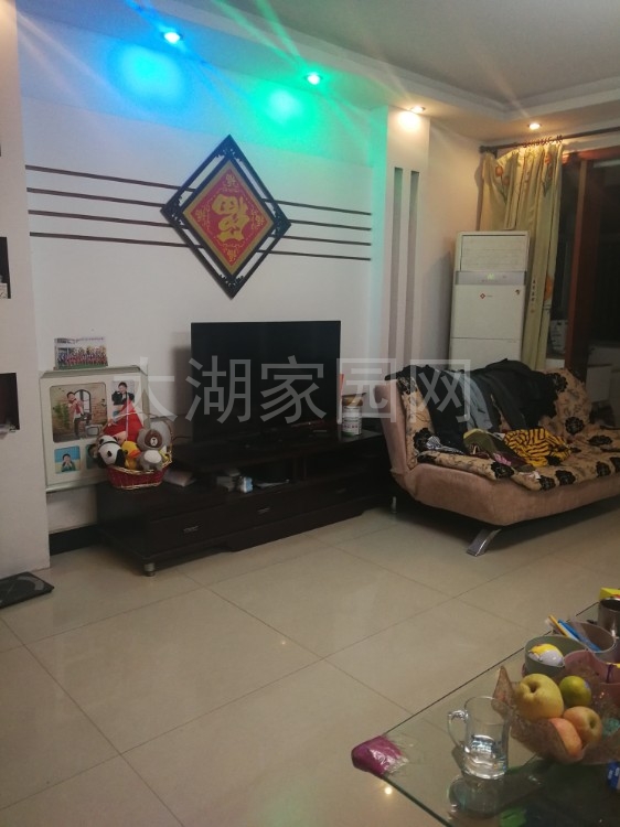 天龙景园  136㎡ 97.8万元