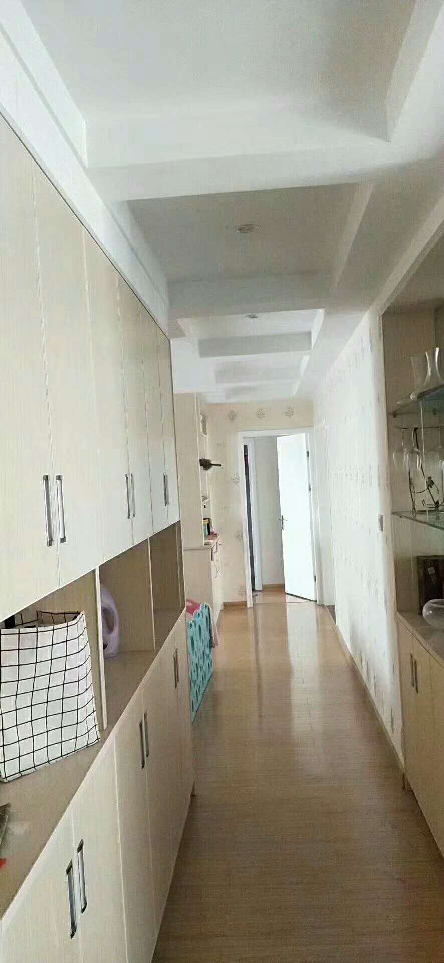 龙城庄园  138㎡ 110万元
