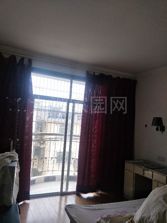 翰林院小区,精装 108㎡ 1083元/月 翰林院小区,精装 108㎡ 1083元/月