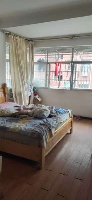 天龙新村5楼带复式  105㎡ 85万元