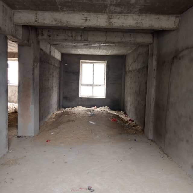 烟雨江南好楼层116㎡ 毛坯带车库 看房议价