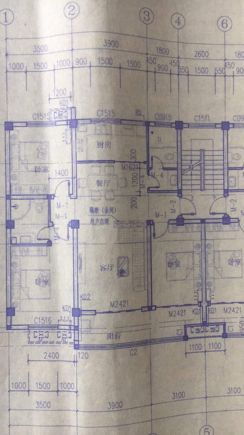 新汇通后面  114㎡ 72万元