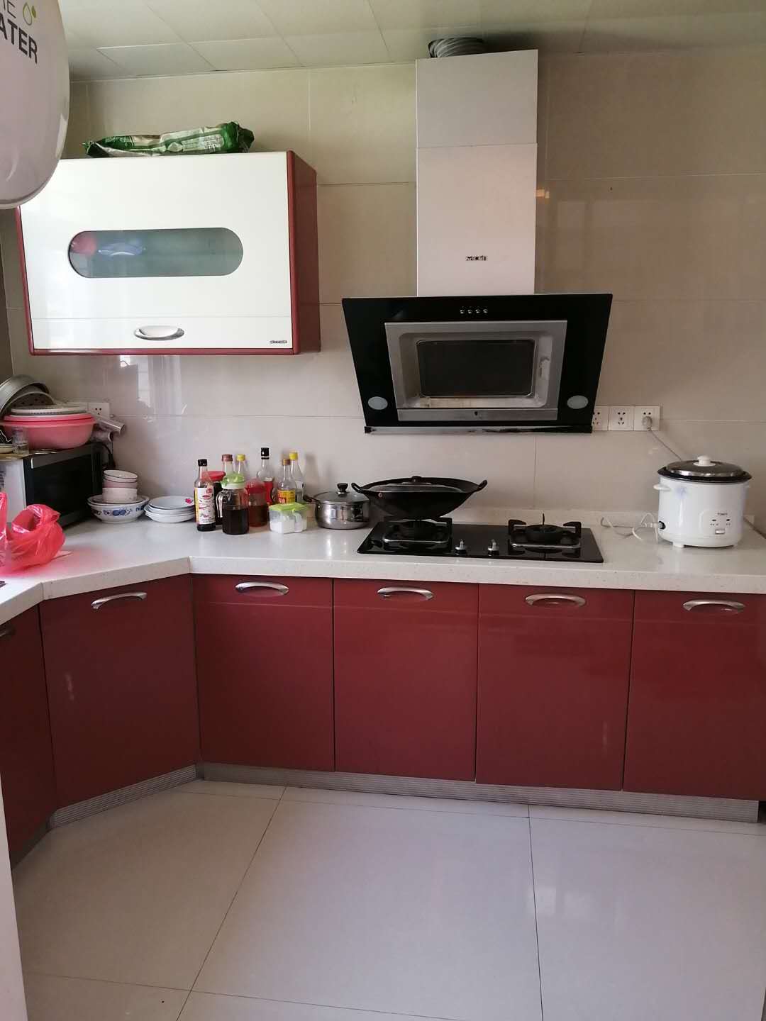 晋湖家园  中层126平方精装修带杂物间车位126.8万出售