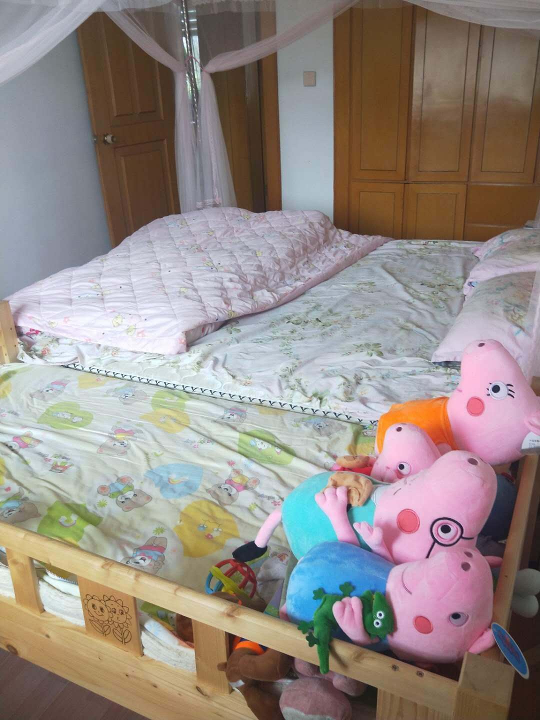 法华路  90㎡精装三室两厅一卫 60万元出售