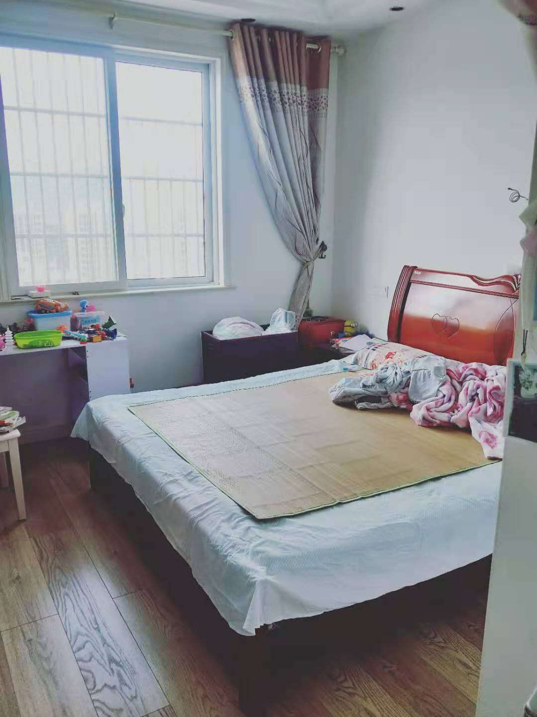 玉龙华府  128㎡ 115万元