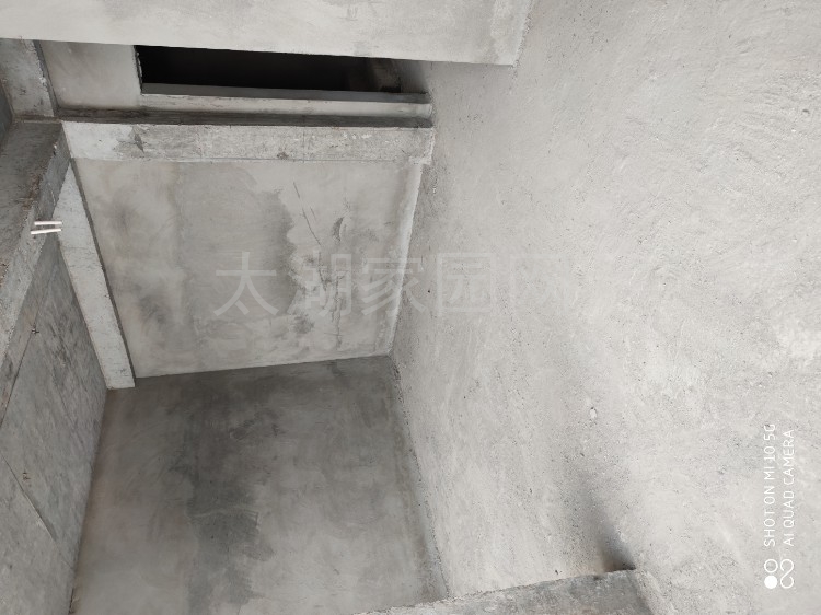 晋湖家园  143.8㎡ 123万元