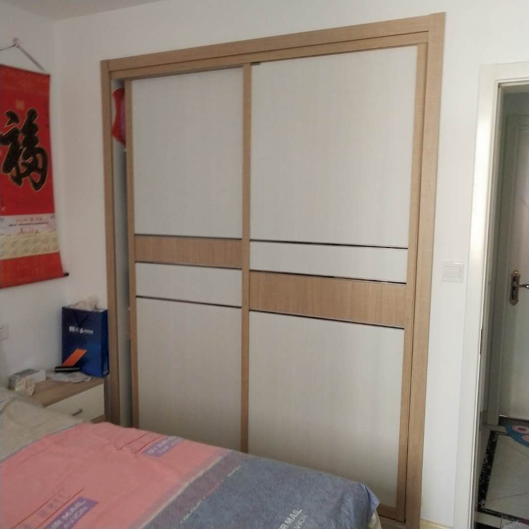 天龙新村中间层  107㎡ 80.8万元
