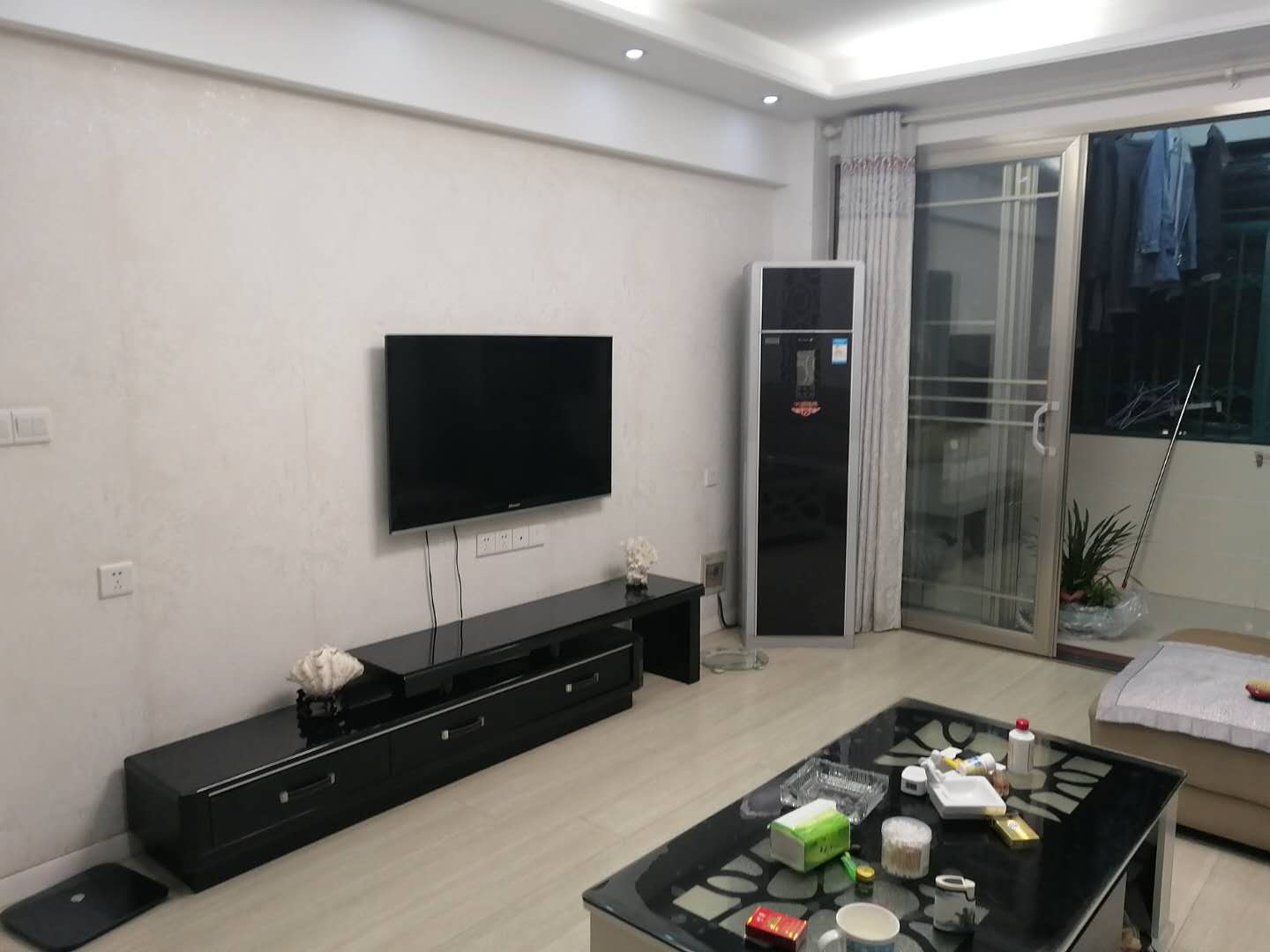 天泰花园  133㎡精装修带大杂物间加车位 129.8万元