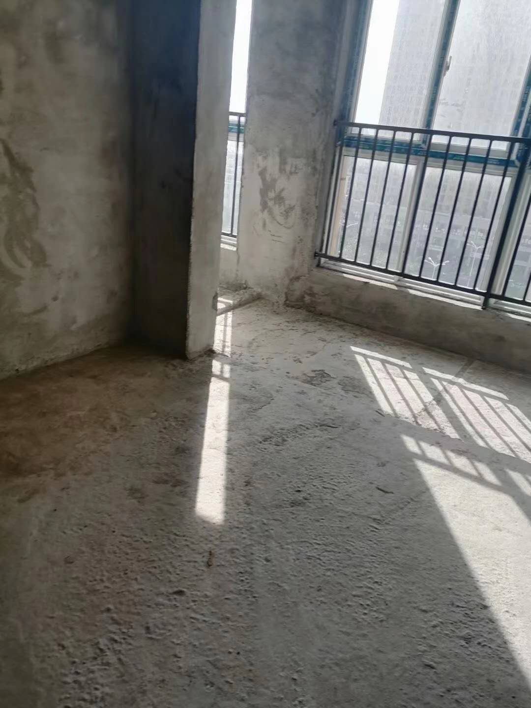 学仕府邸  106㎡ 价格面议带杂物间中间好楼层