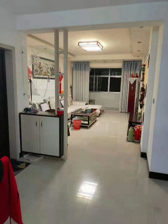 天龙景园  119㎡ 精装带车库98万元