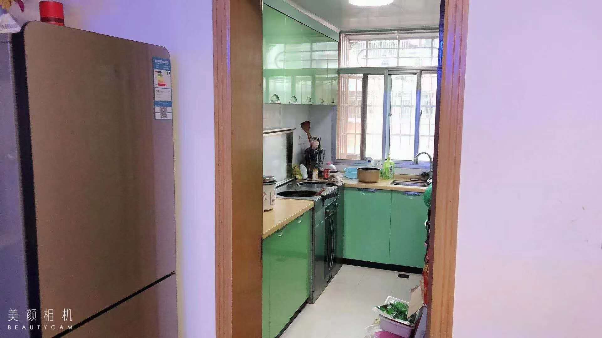 天龙景园中间层东边户131.77㎡ 精装带杂物间95万元