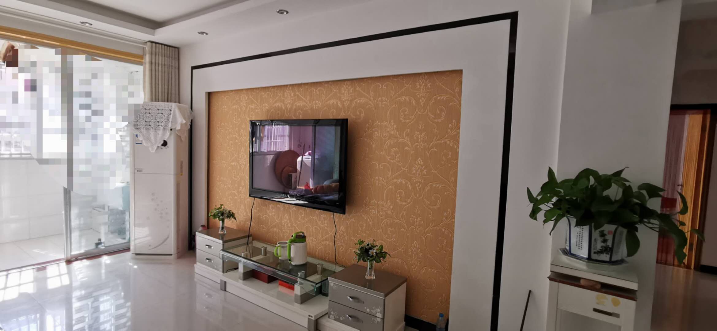 天泰花园  125㎡ 97.8万元