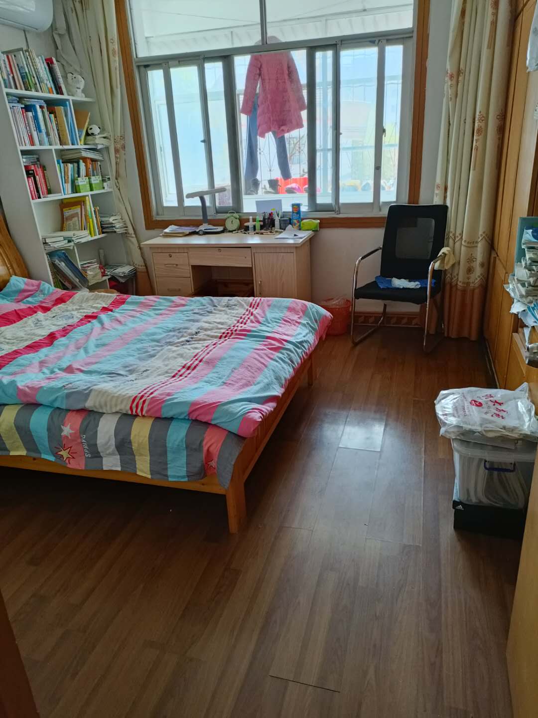 太中对面  88㎡ 69.8万元三室两厅一厨一卫