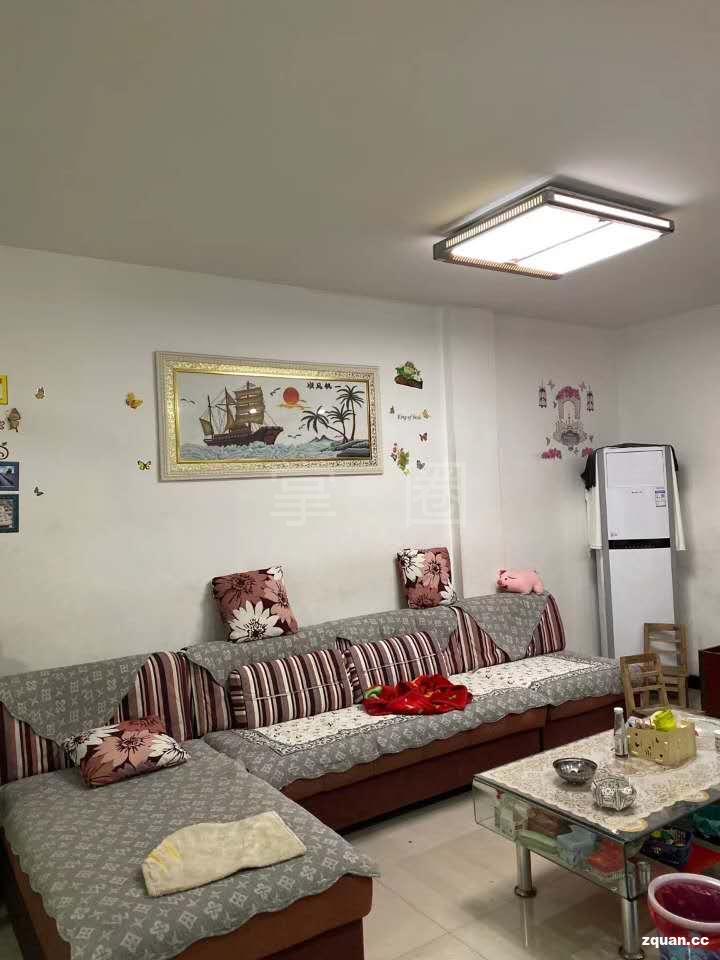 天泰花园 复式楼连晒台130㎡  精装 30.8万元