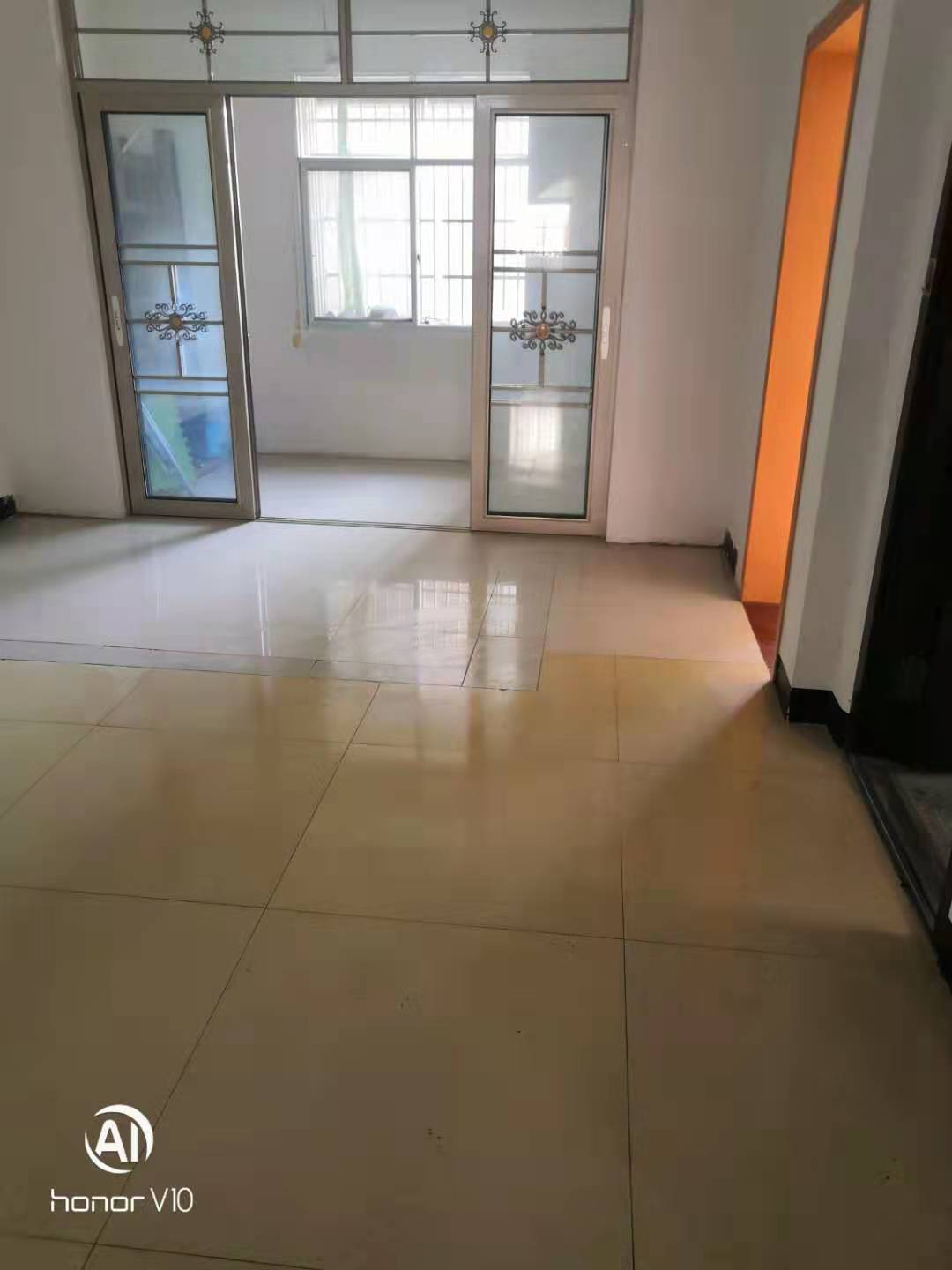 振龙山庄  115㎡ 75万元