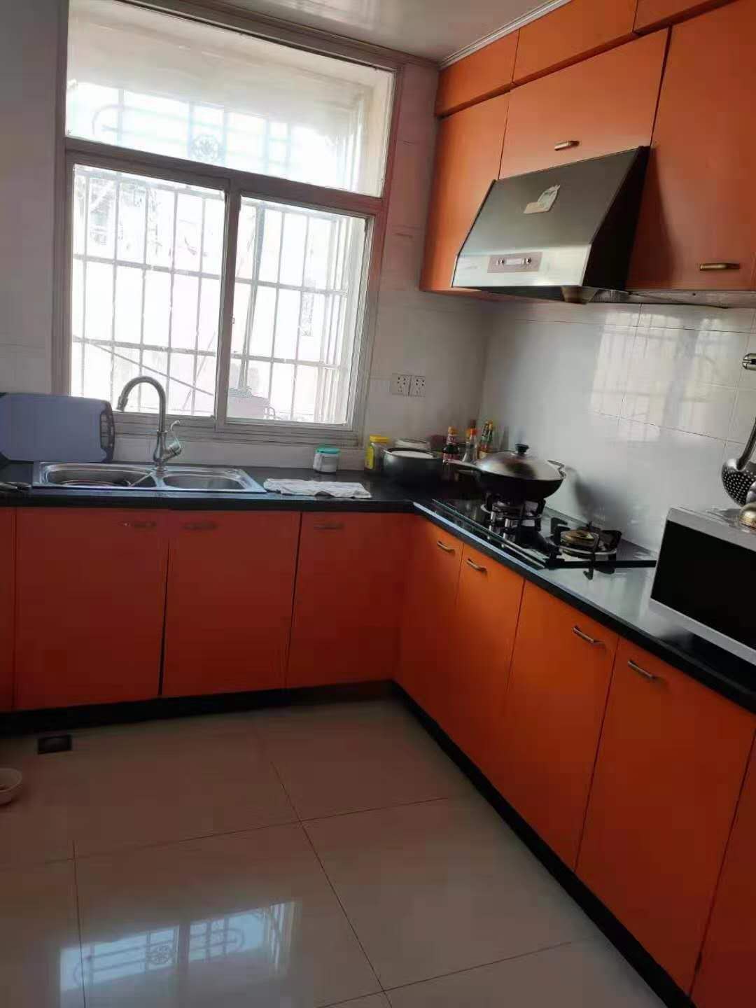 天泰花园  125㎡ 96万元好楼层首付31w