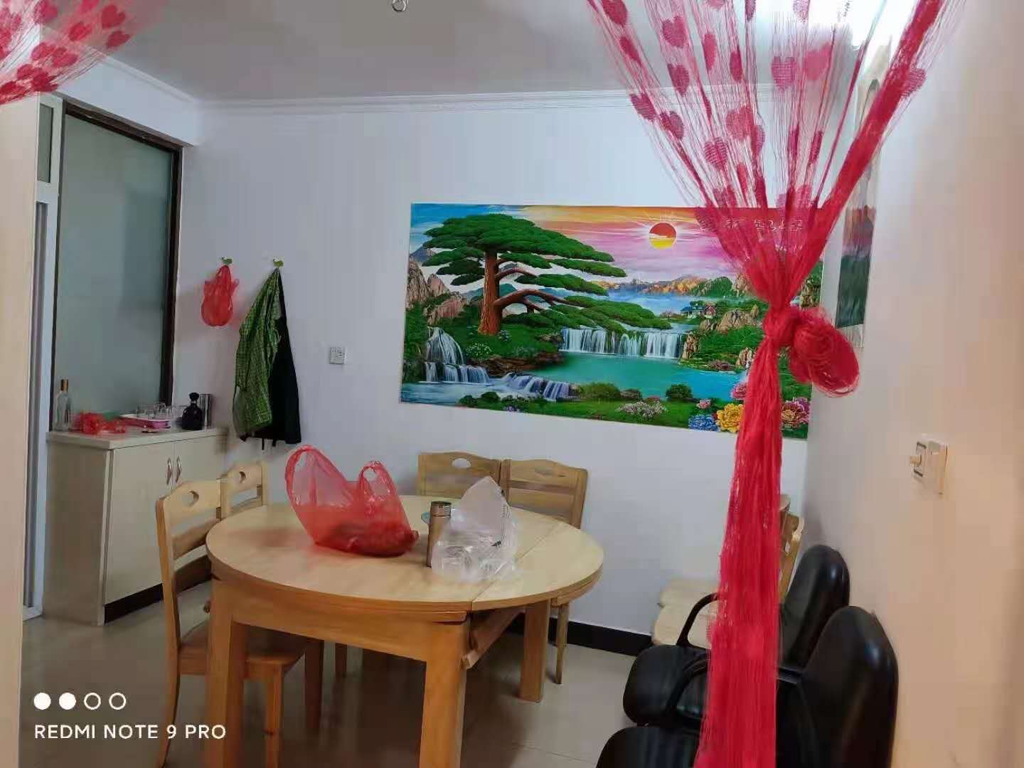 工会小区2楼 101㎡ 精装带20㎡杂物间 75.8万元