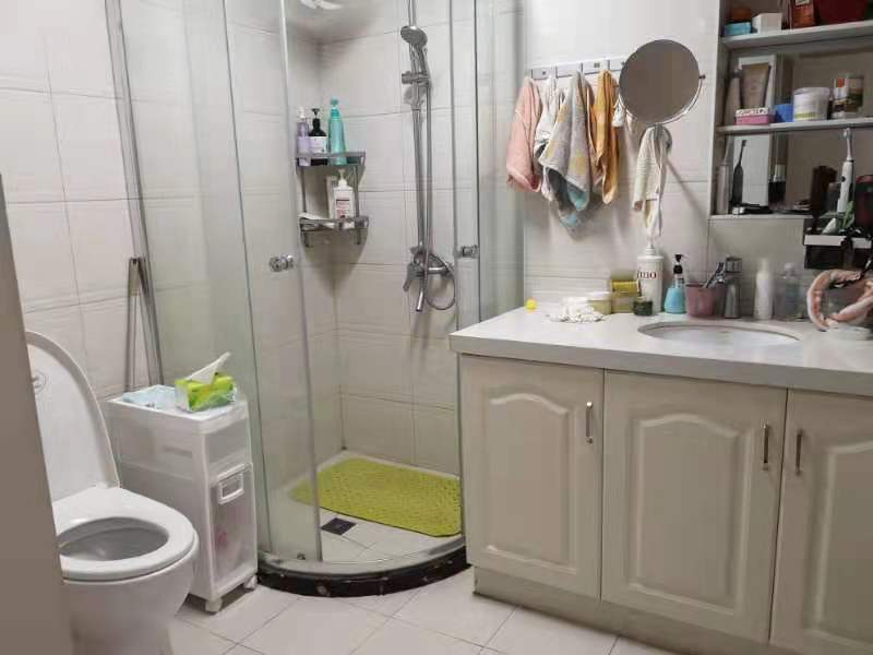 文博园烟雨江南  120㎡ 精装修三室两卫105万首付35万