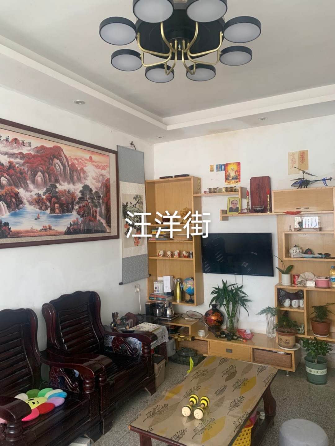 汪洋街  190㎡ 82万元一间三层