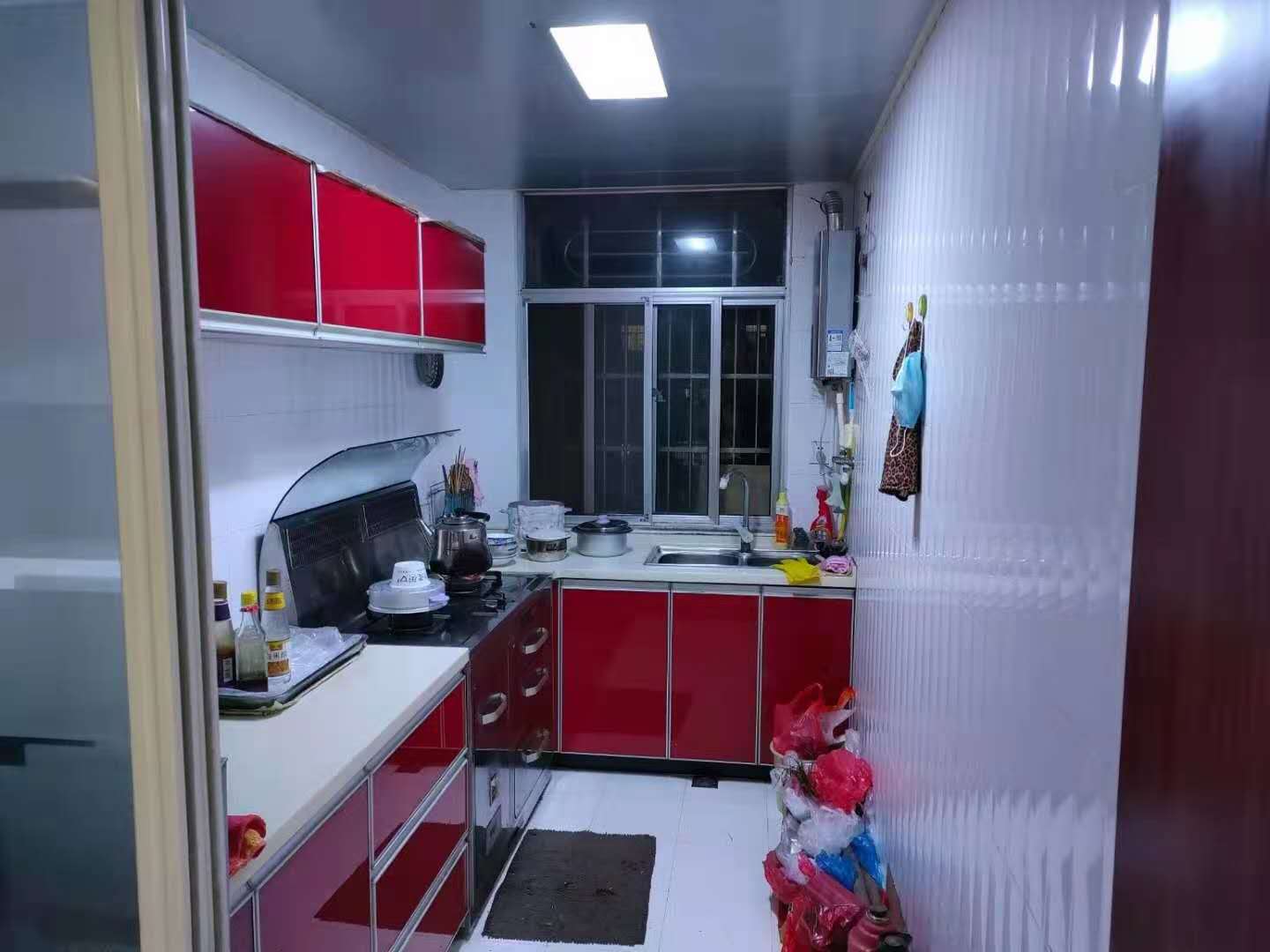 天龙景园  132㎡ 103.8万元