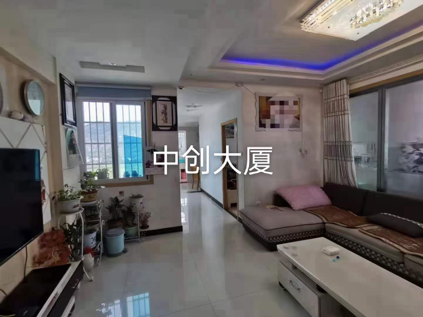 中创大厦  94㎡ 66.6万元