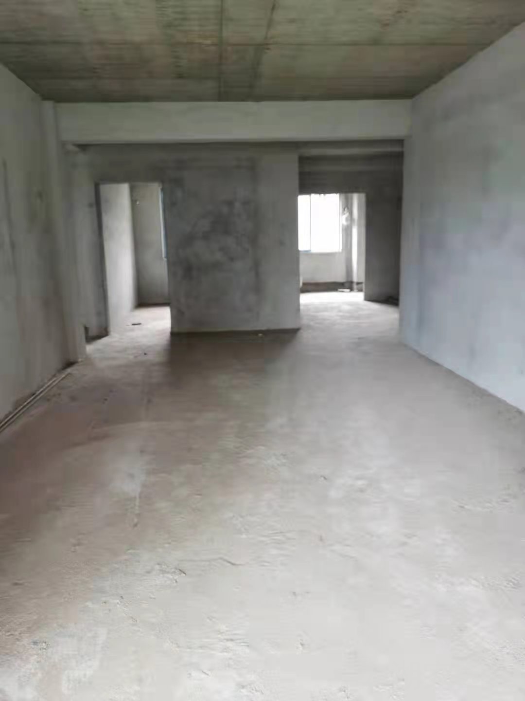 恒丰. 凤凰城  三室两厅两卫127㎡ 110万元毛坯，首付40万