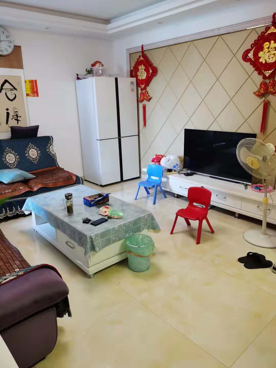 凤凰城  105㎡三室两厅一厨一卫 103.8万元