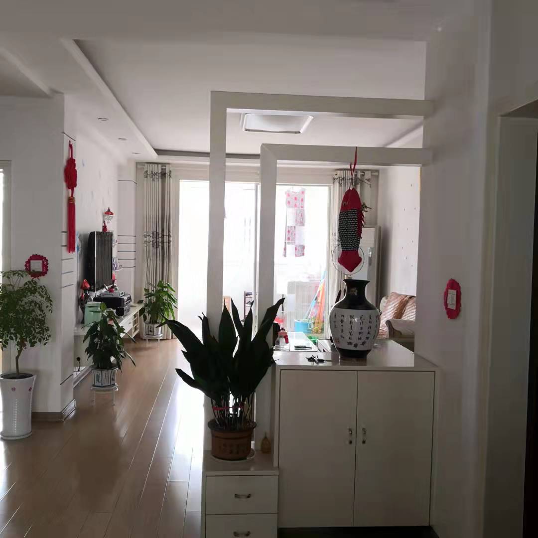 振龙山庄  117㎡＋17 平车库109万出售