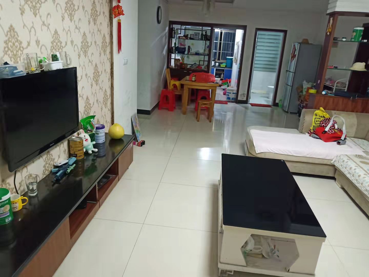 振龙山庄5楼带复式 精装修带大杂物间