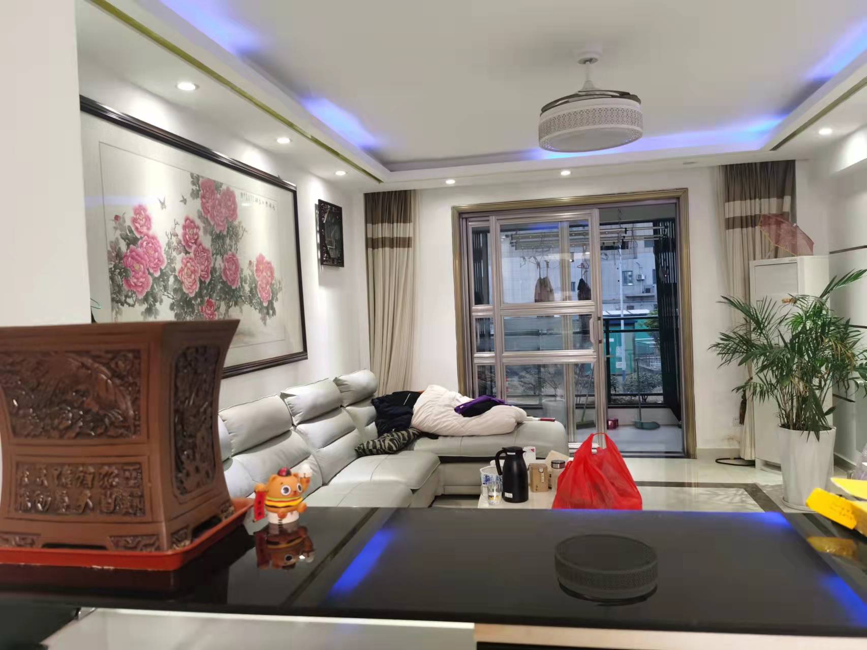 晋湖家园  127㎡ 116.8万元