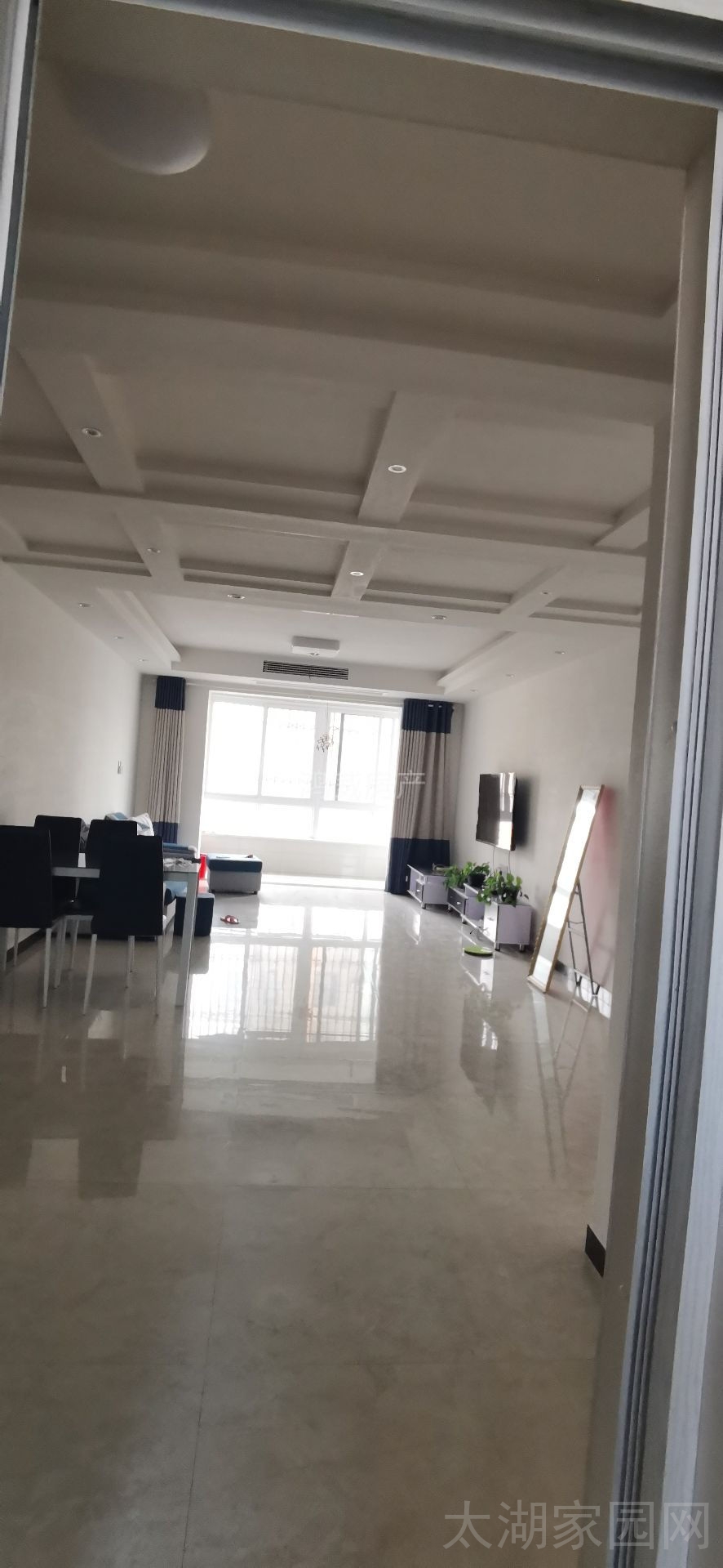 晋湖家园  143㎡三房两厅两卫 125万元，最好楼层