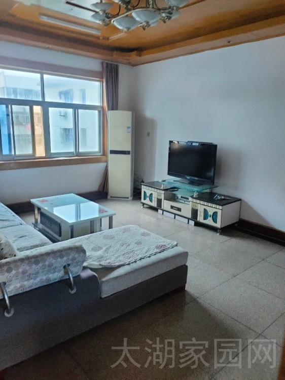 晋湖山庄  98.00㎡ 65万元