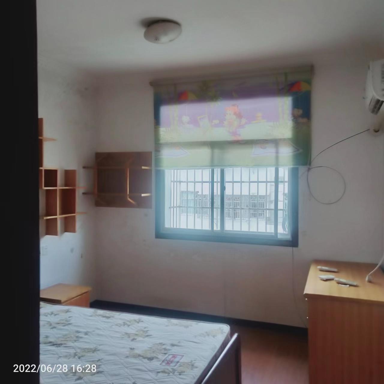 晋湖山庄  100㎡ 16800元/年