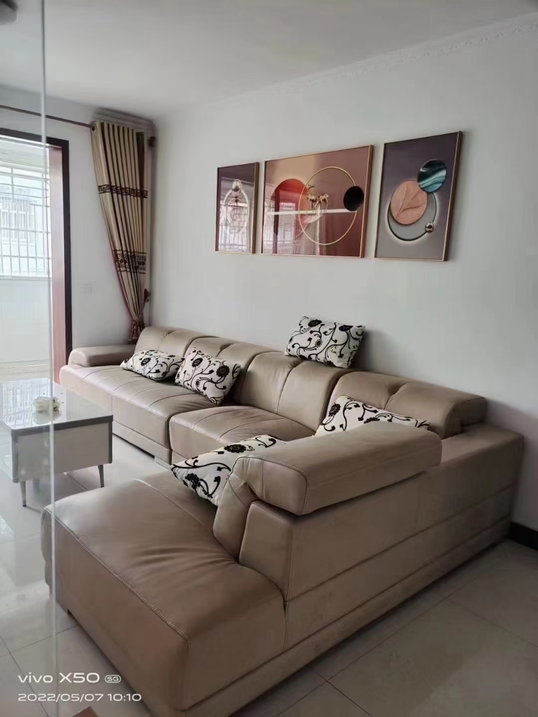 捡漏房源:振龙山庄 116㎡ 三室两厅两卫，精装，83万元