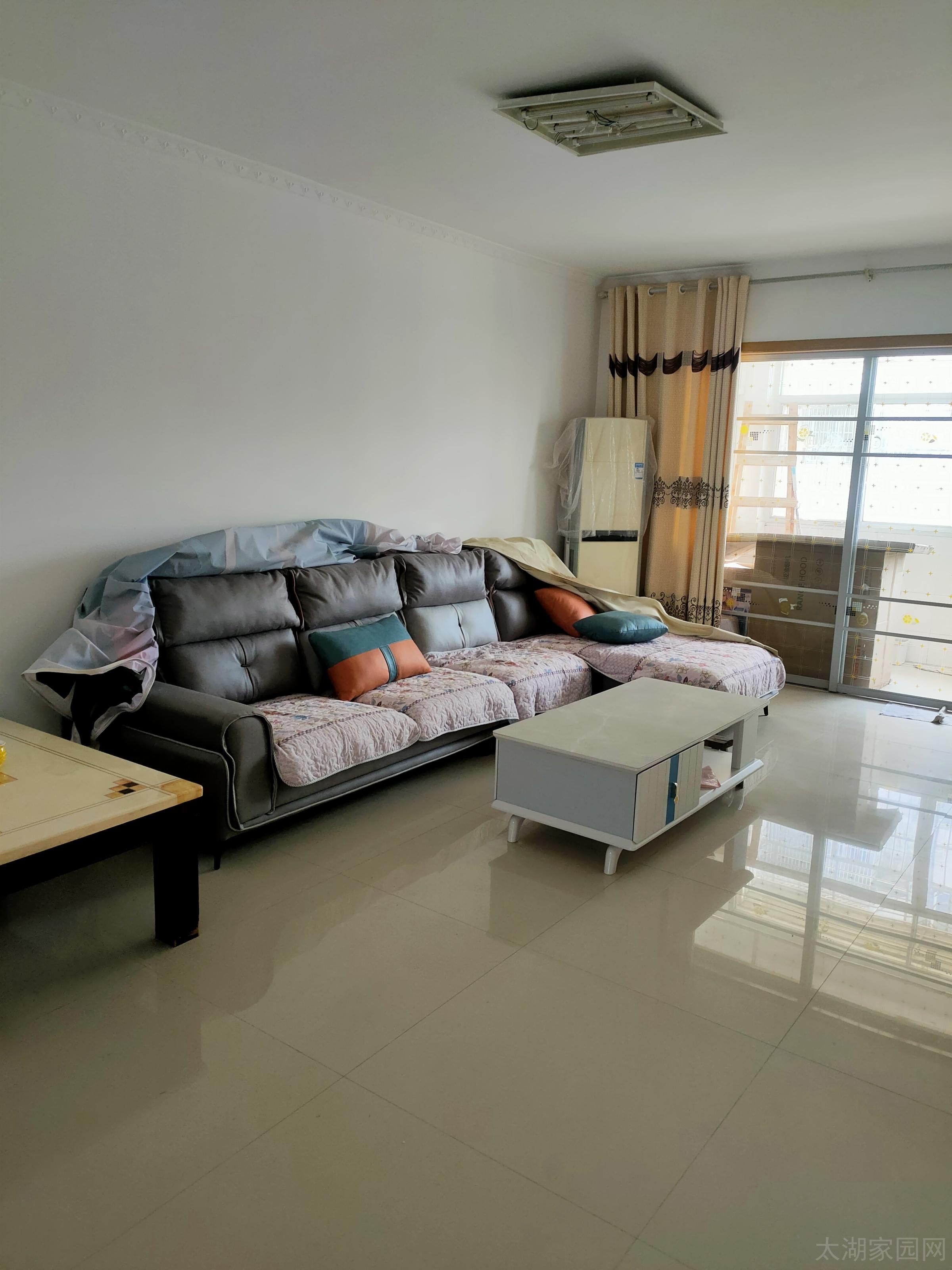 振龙山庄  107㎡ 79.6万元