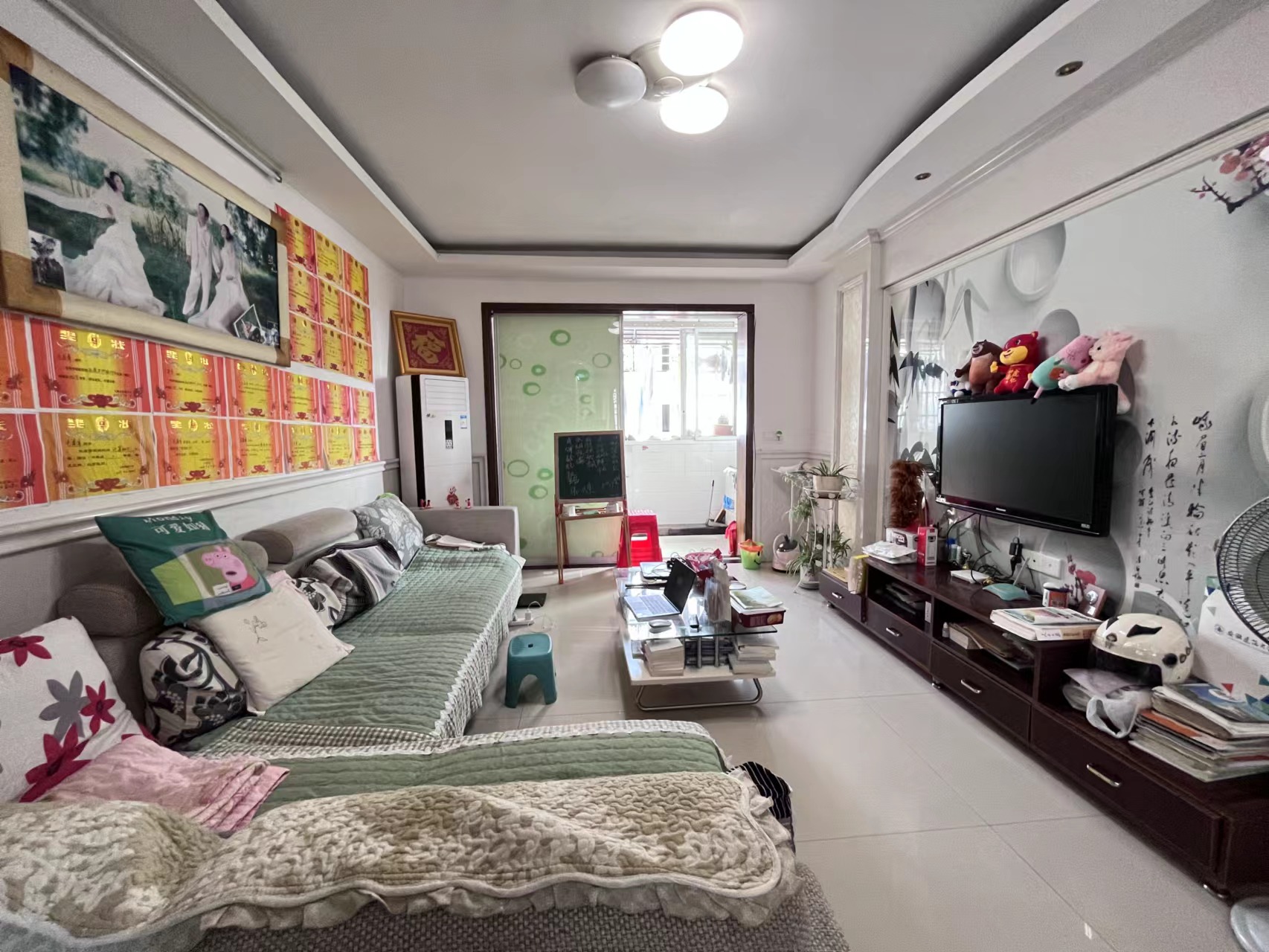 振龙山庄  108㎡ 三室两厅一厨一卫带杂物间售82.8万元