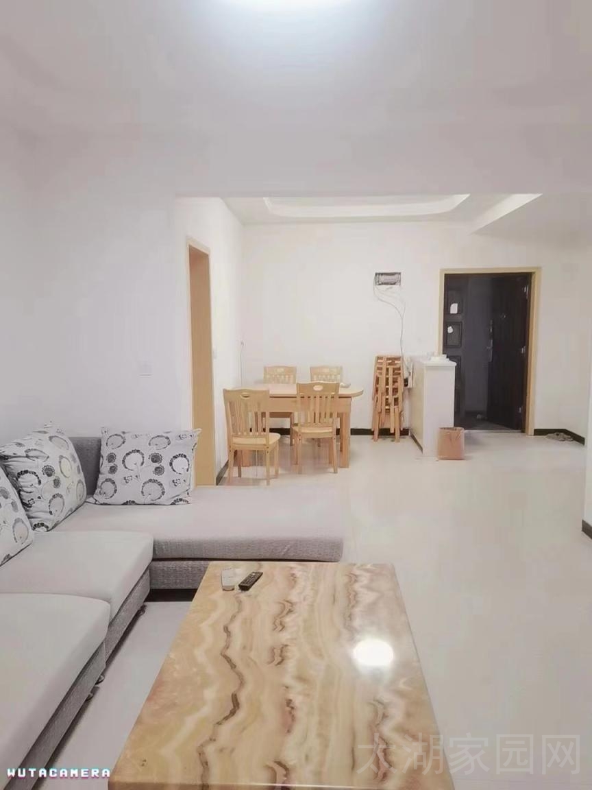 晋湖家园  105㎡ 1400元/月