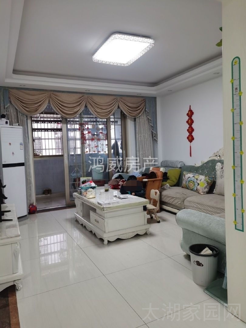 烟雨江南 三房两厅两卫 114㎡ ➕车库78万