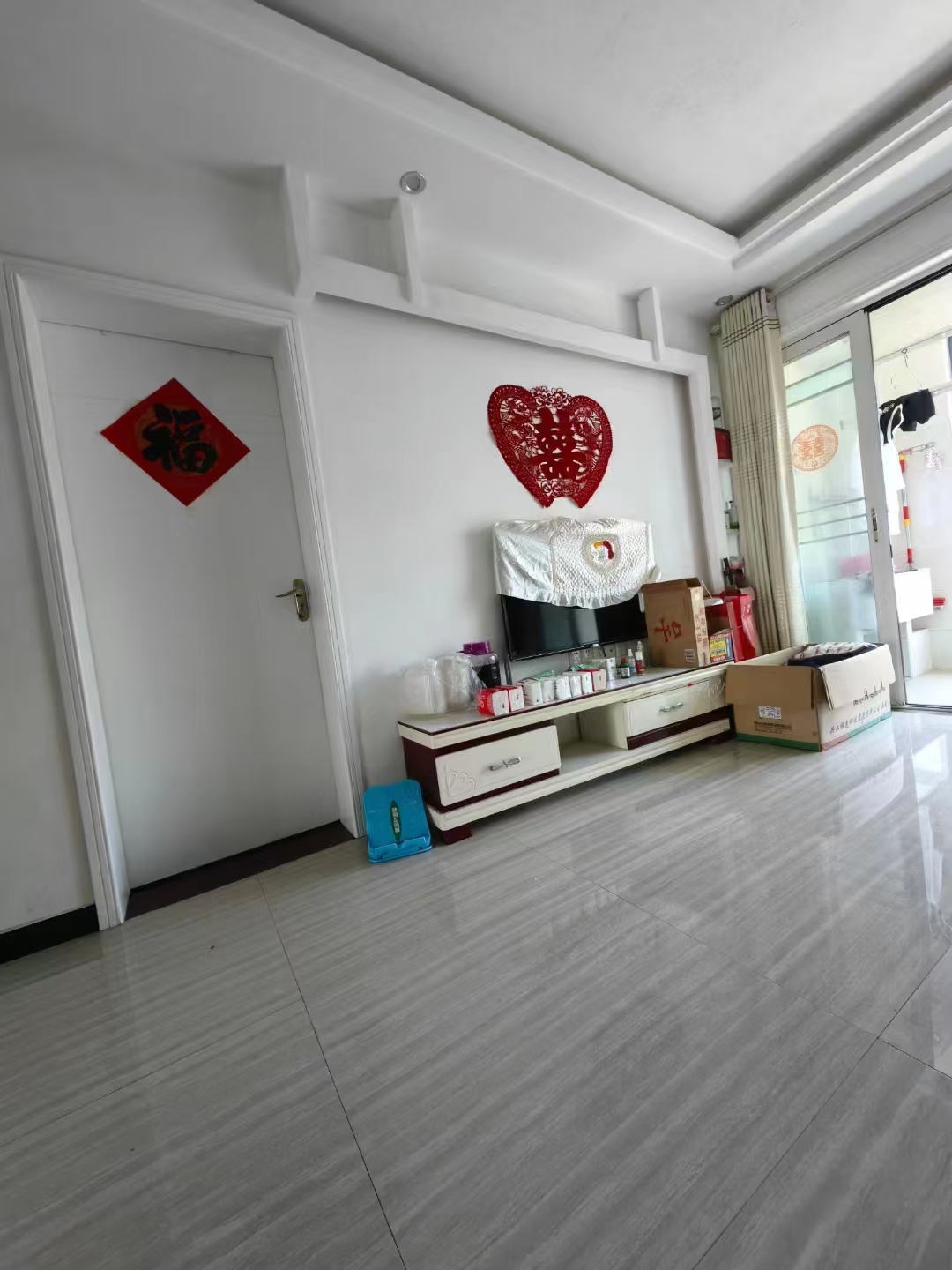 晋湖家园  135㎡ 95.8万元带车位带杂物间