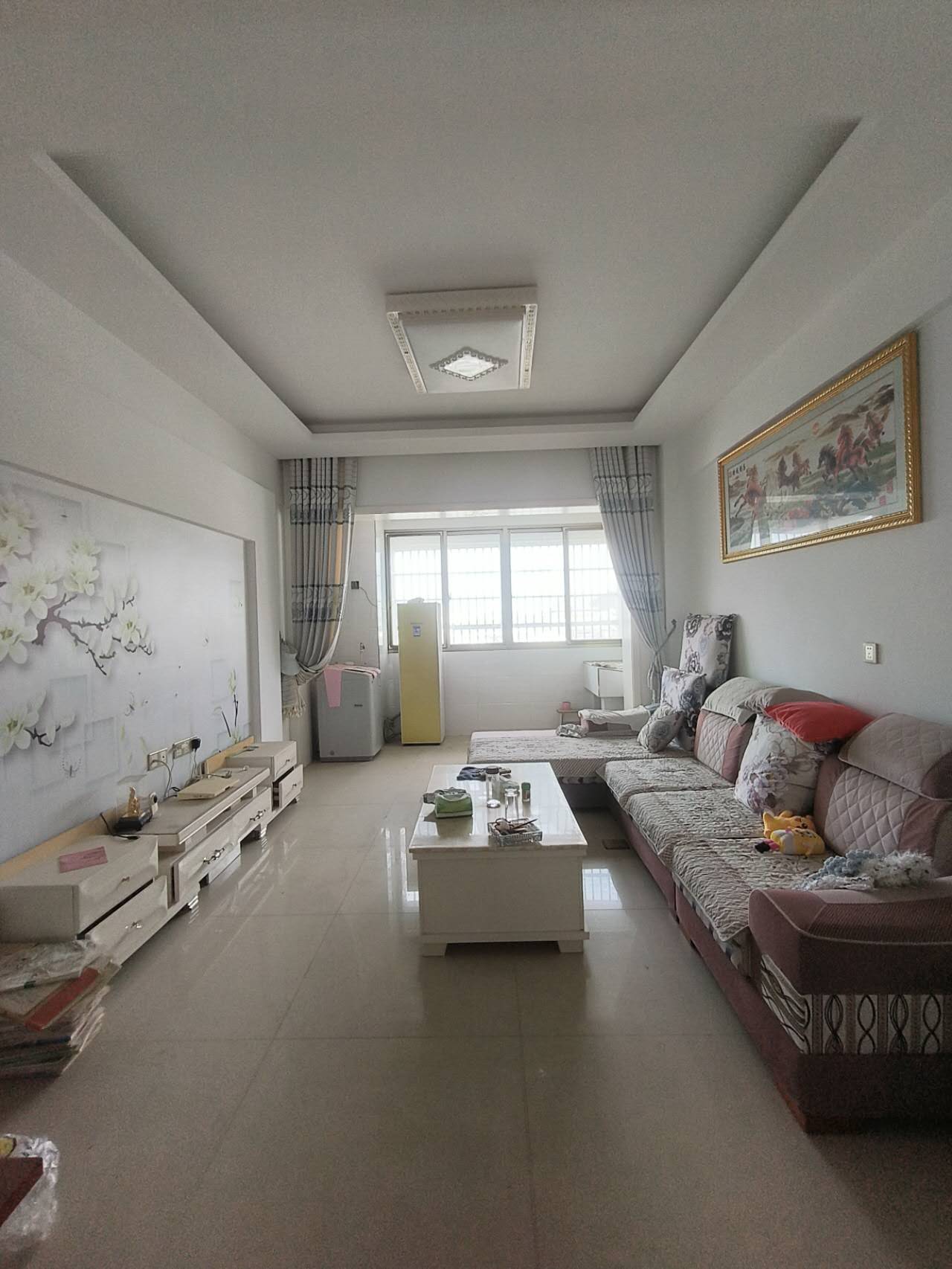 烟雨江南，学士公园对面，  使用面积130㎡，有证，3楼， 39万元