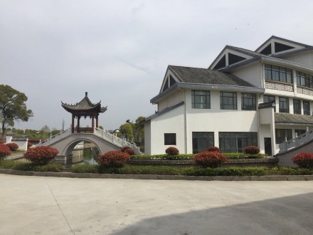 文博园烟雨江南 3室 119㎡ 75.8万 毛坯可按揭