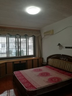 新城图书馆 3室 99.28㎡ 67.7万 普通装修