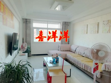金色家园 3室 125㎡ 110万 精装修带车位杂物间