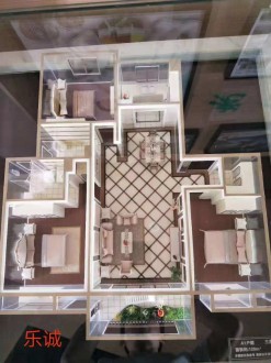 御湖城 3室 113㎡ 76万 毛坯