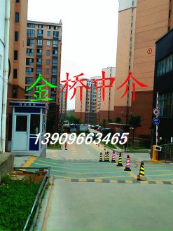 龙城庄园 3室 148㎡ 120万 普通装修