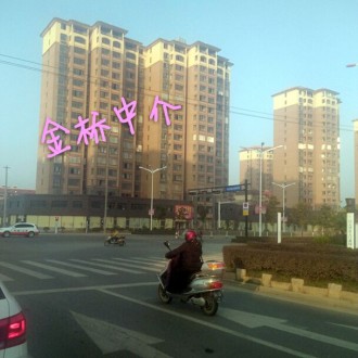 玉龙华府 3室 118㎡ 105万 精装修